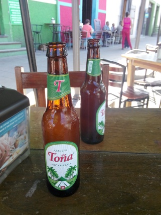 Toña øl